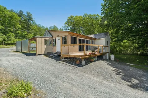3 Breakneck Road Newport NH 03773