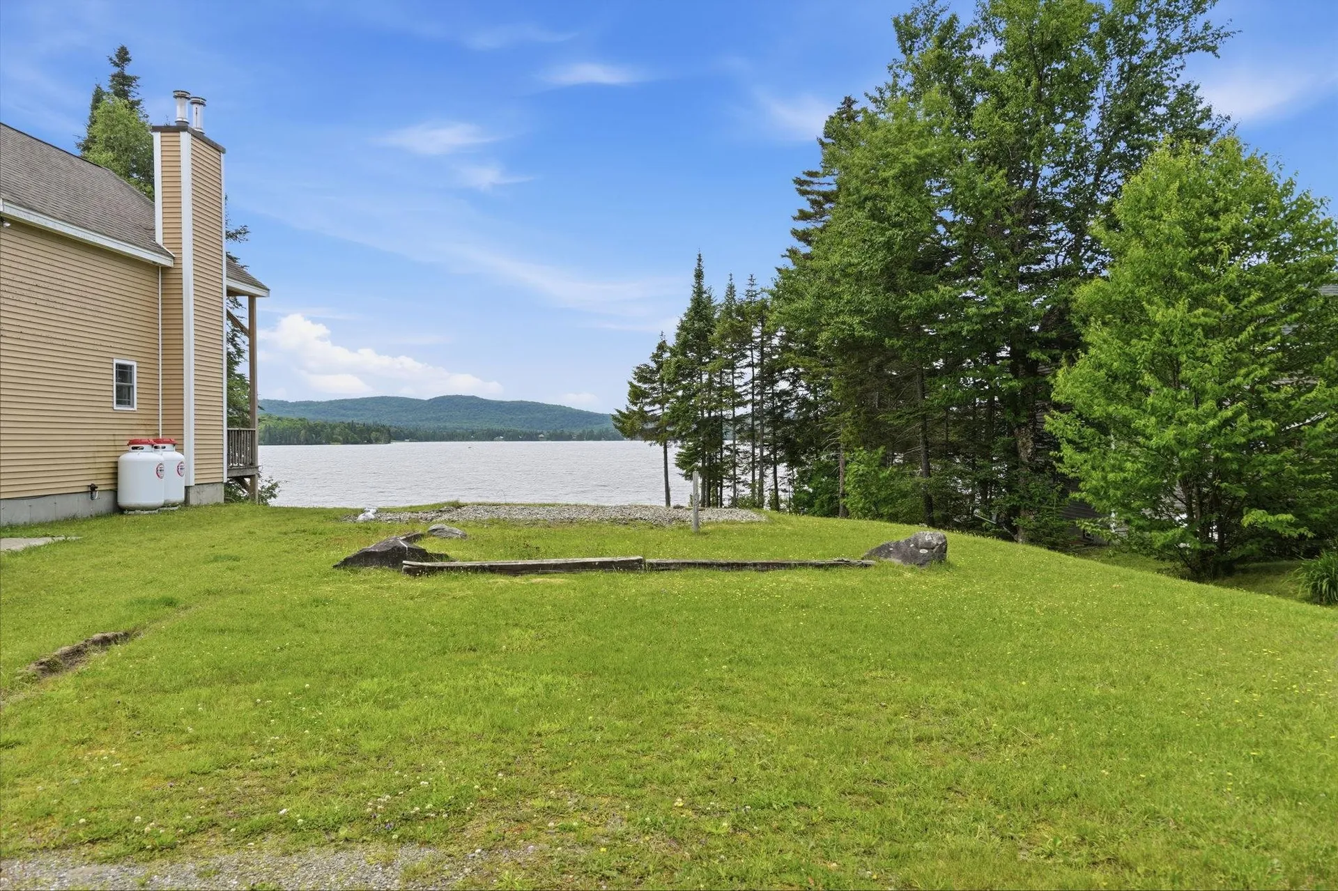 221 Beach Road Pittsburg NH 03592