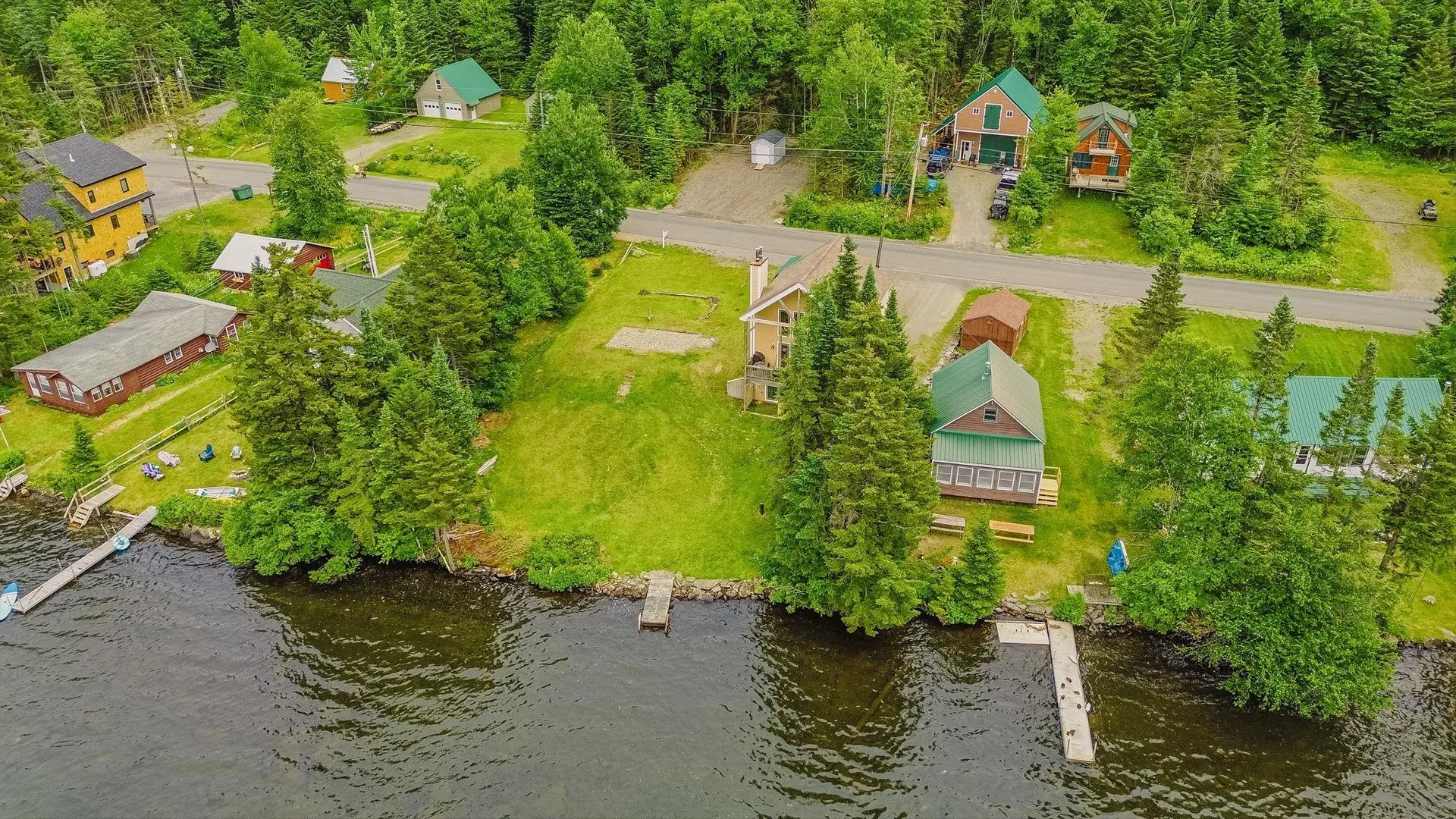 221 Beach Road Pittsburg NH 03592