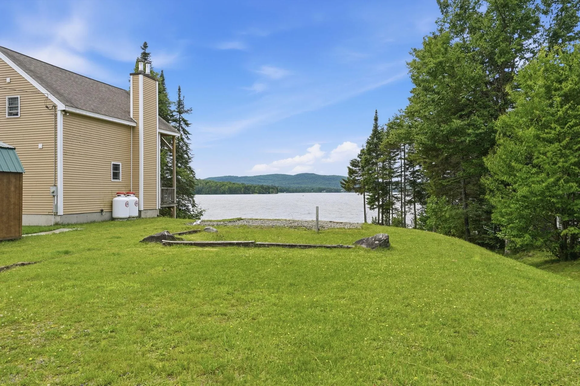 221 Beach Road Pittsburg NH 03592