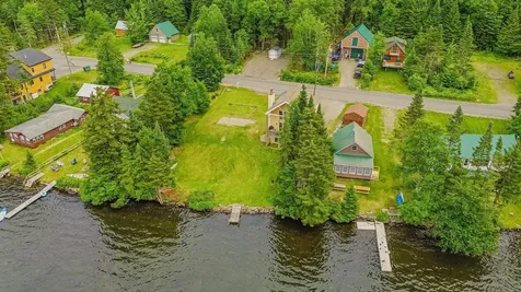 221 Beach Road Pittsburg NH 03592