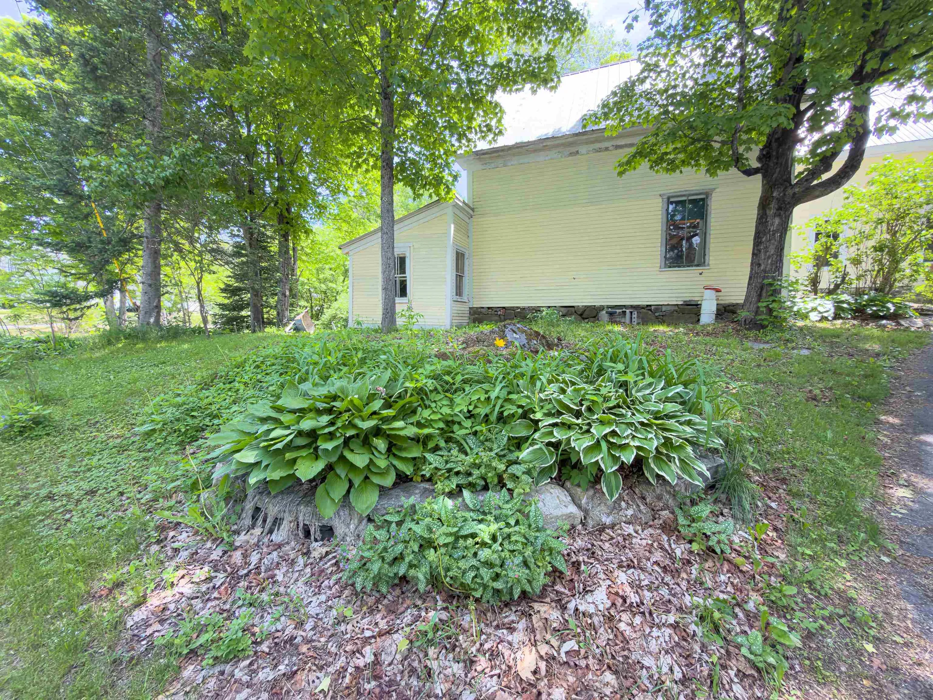 163 Grove Street Littleton NH 03561