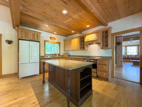 163 Grove Street Littleton NH 03561
