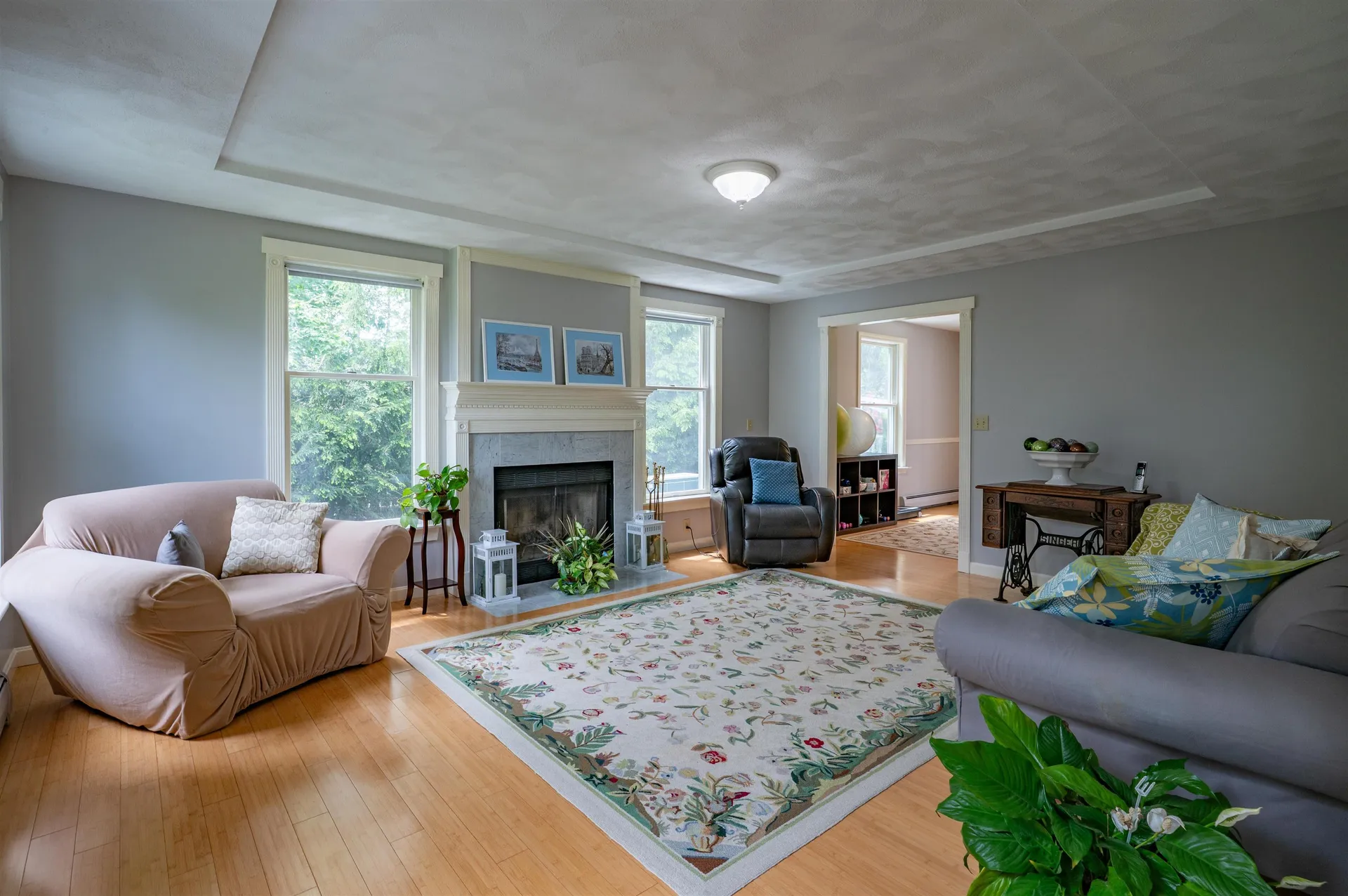 7 Longview Circle Pelham NH 03076