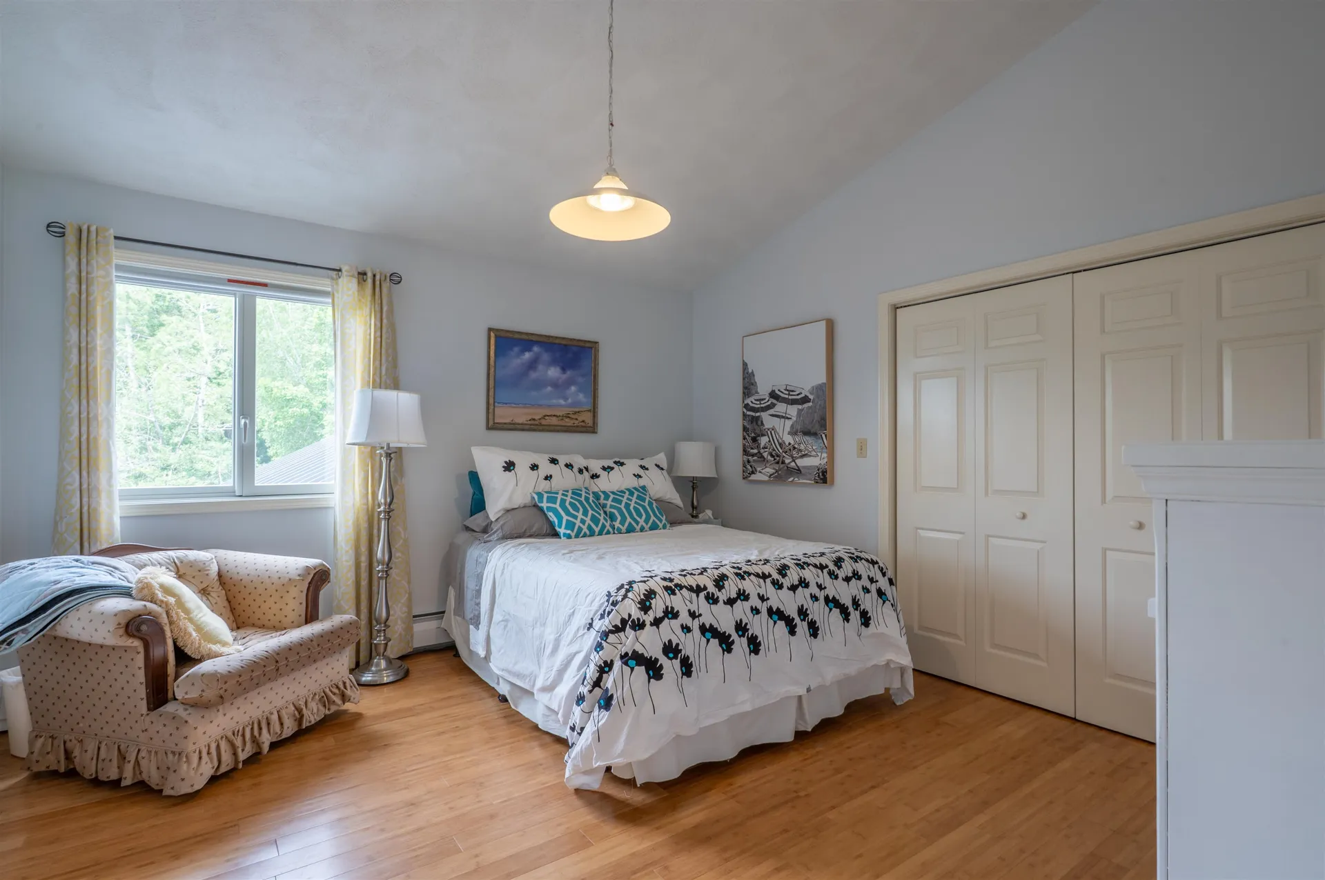 7 Longview Circle Pelham NH 03076