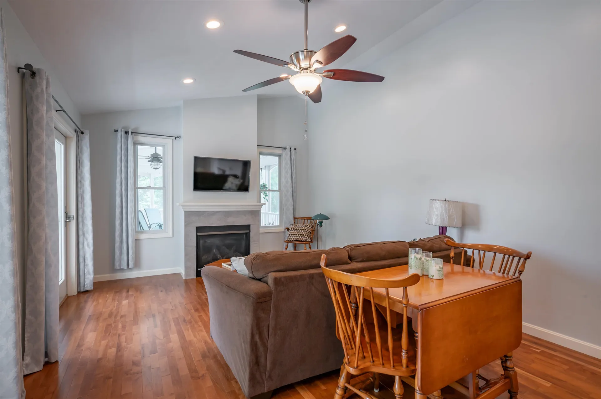 7 Longview Circle Pelham NH 03076
