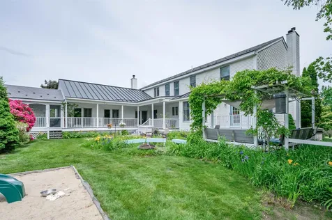 7 Longview Circle Pelham NH 03076