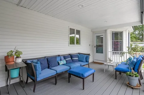 7 Longview Circle Pelham NH 03076