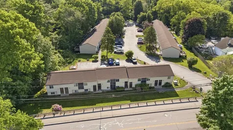 897 Mammoth Road Manchester NH 03104
