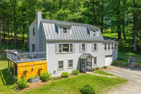 33 Merritt Road Hartland VT 05048