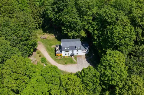 33 Merritt Road Hartland VT 05048