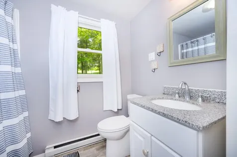 33 Merritt Road Hartland VT 05048