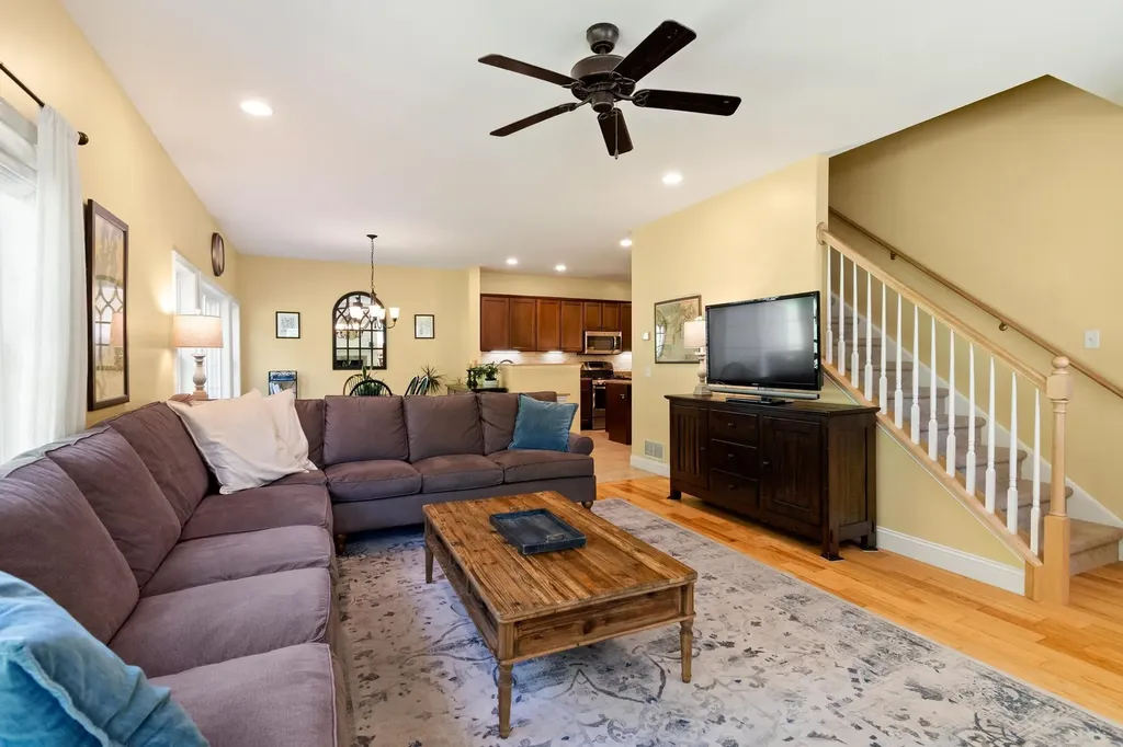 23 Dunbar Drive Essex Junction VT 05452