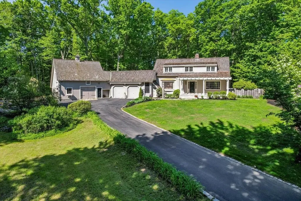 181 Meetinghouse Road Bedford NH 03110