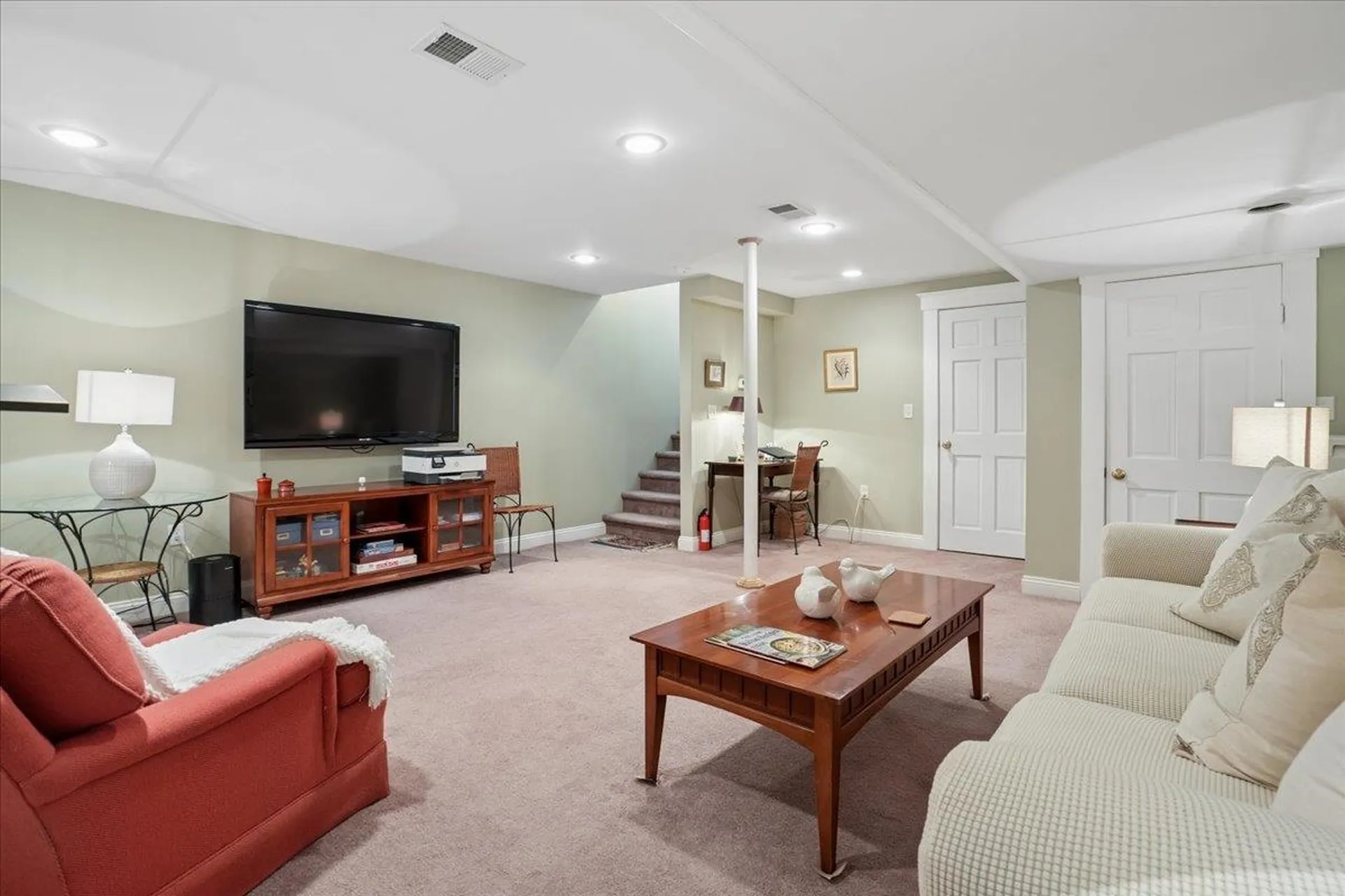 181 Meetinghouse Road Bedford NH 03110