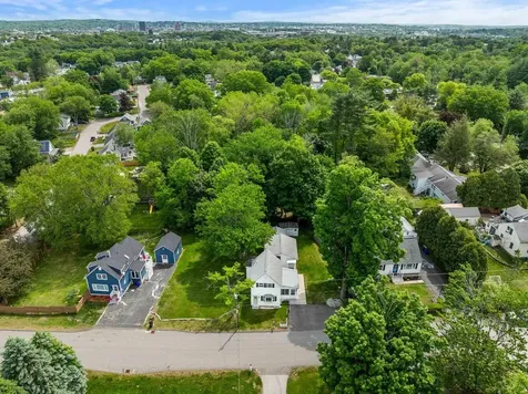 8 Maplewood Avenue Manchester NH 03102