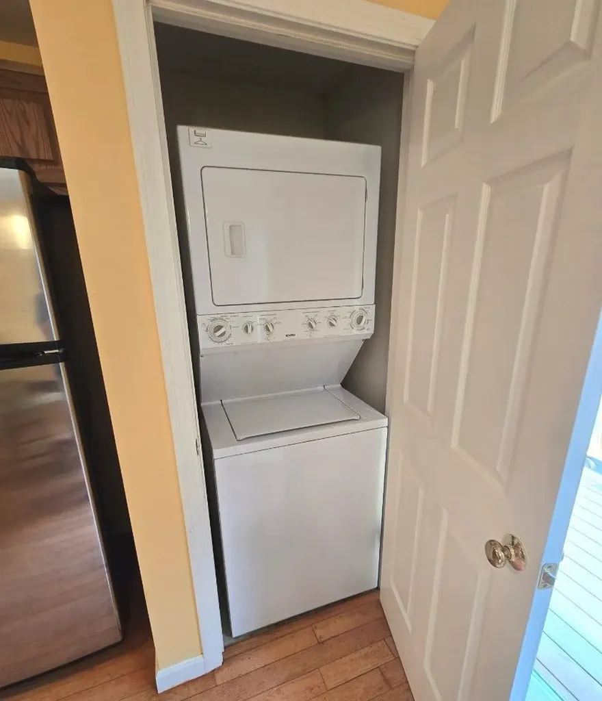 51 Bartemus Trail Nashua NH 03063