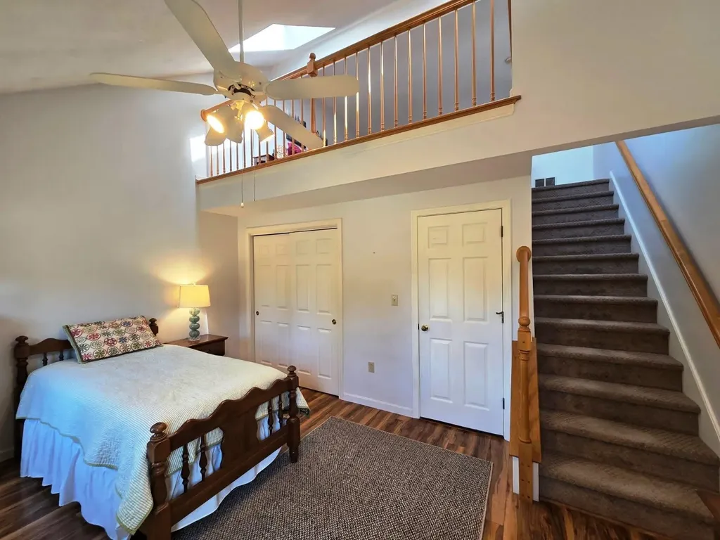 51 Bartemus Trail Nashua NH 03063