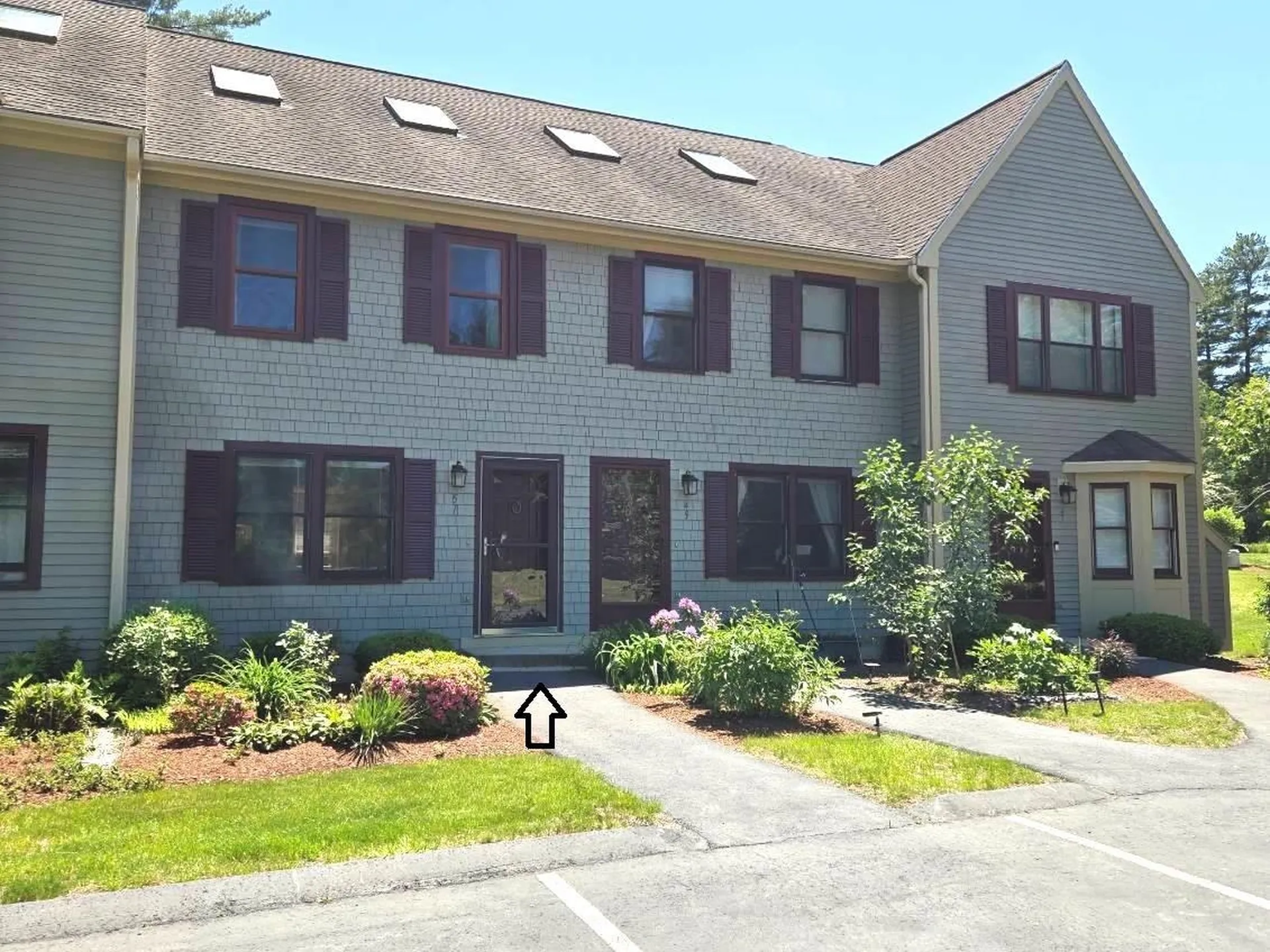 51 Bartemus Trail Nashua NH 03063