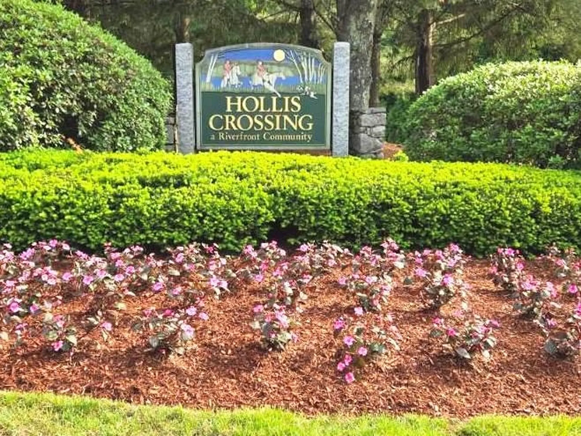 51 Bartemus Trail Nashua NH 03063