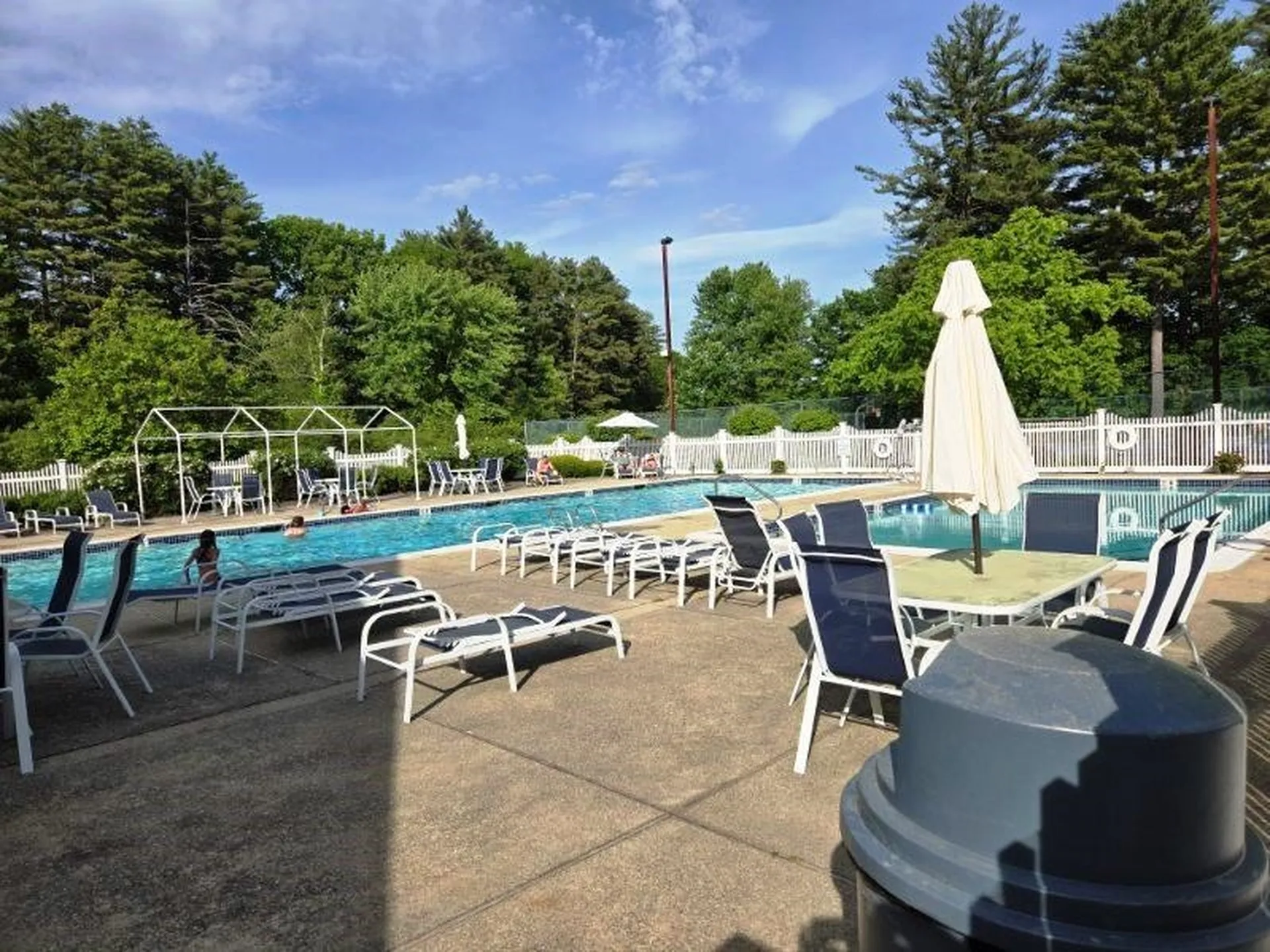 51 Bartemus Trail Nashua NH 03063