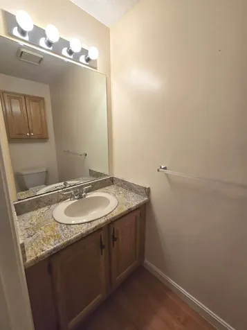 51 Bartemus Trail Nashua NH 03063