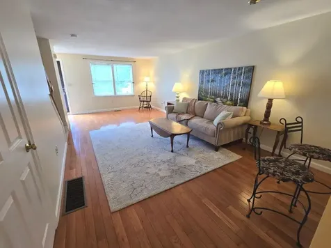 51 Bartemus Trail Nashua NH 03063