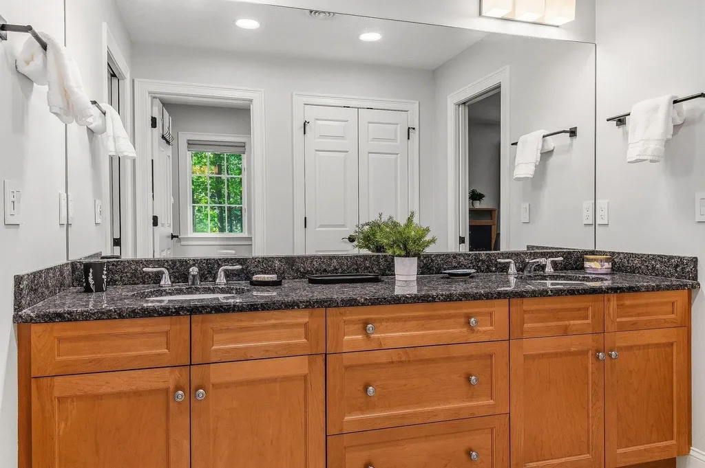 115 Odiorne Point Road Portsmouth NH 03801