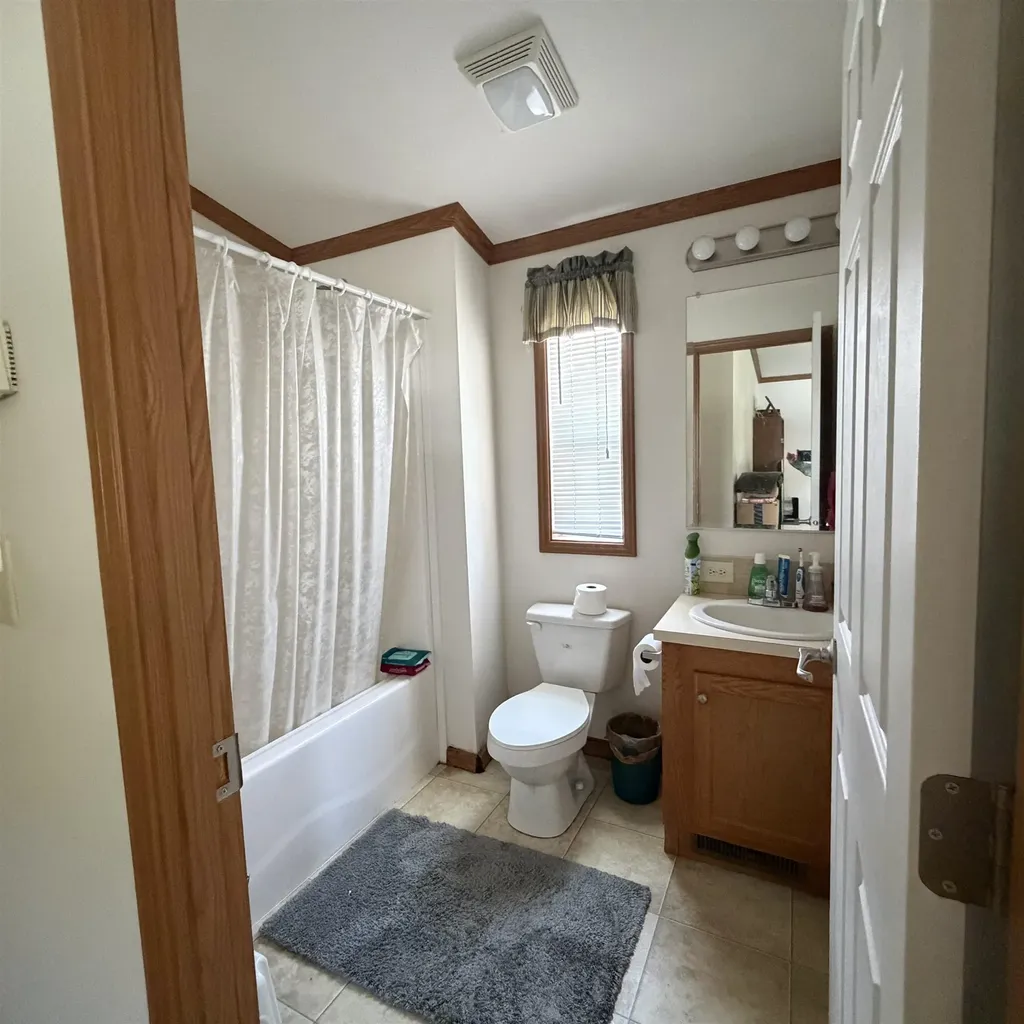 19 Holly Park Lane Rochester NH 03867