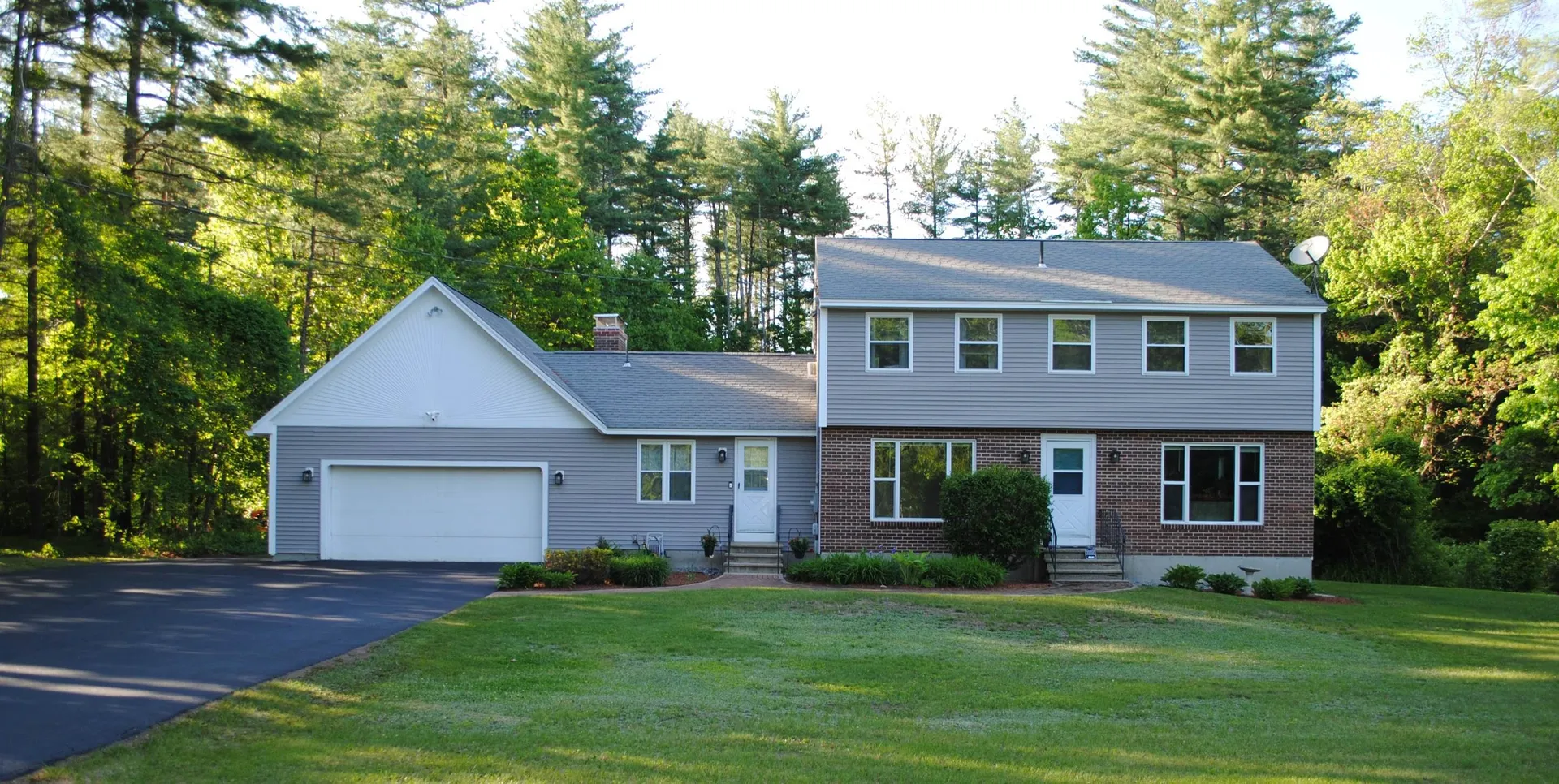 59 Page Road Litchfield NH 03052