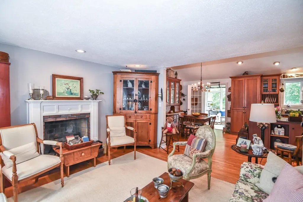 150 Lowell Road Salem NH 03079