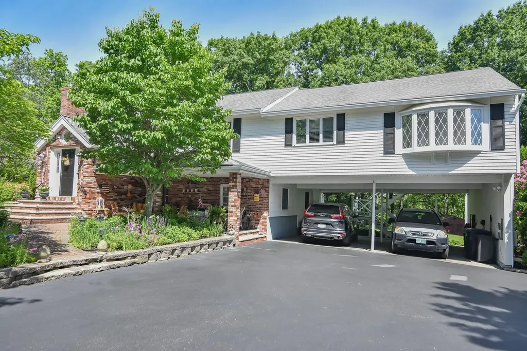 150 Lowell Road Salem NH 03079
