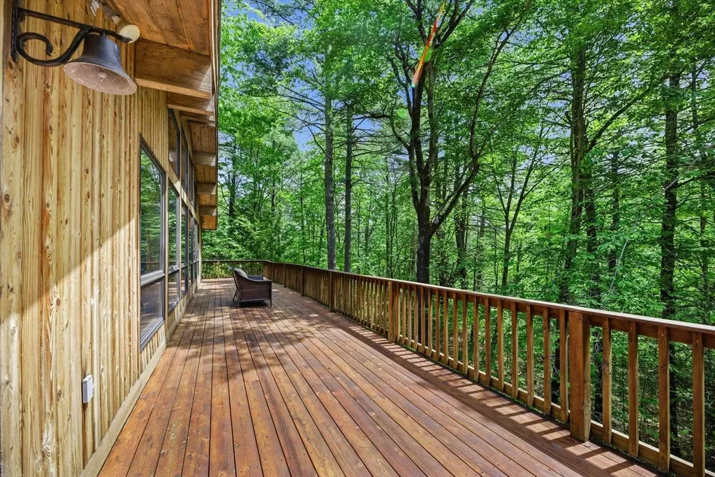 20 Jay Drive Rindge NH 03461