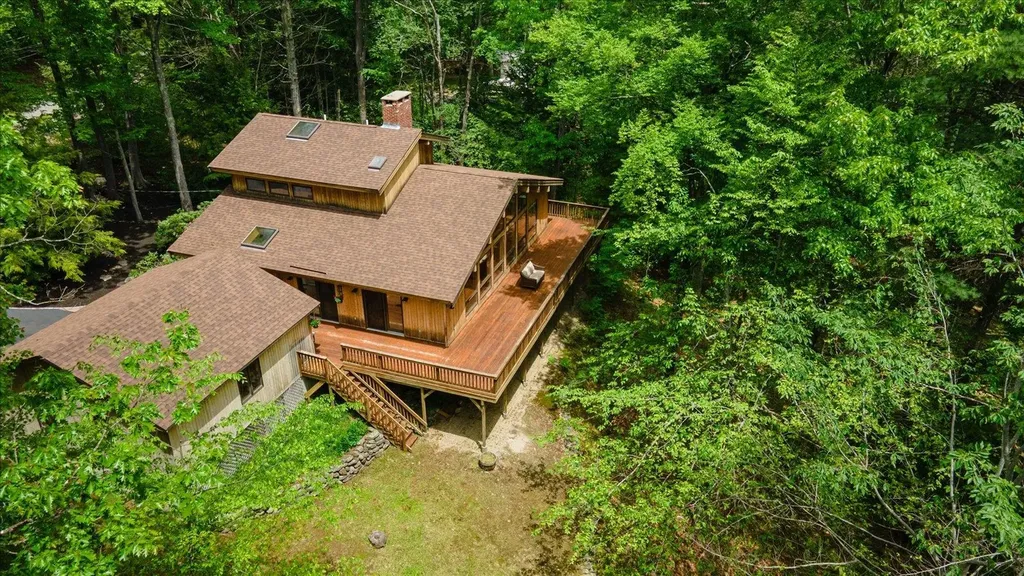 20 Jay Drive Rindge NH 03461