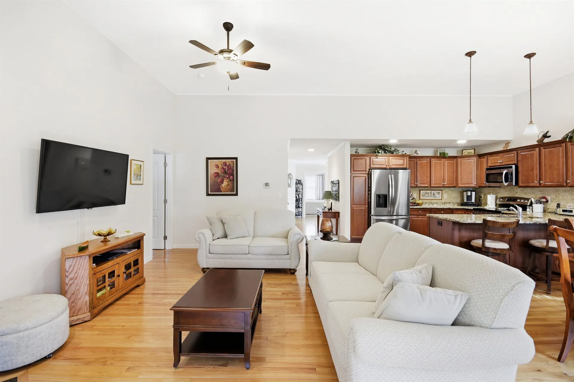 125 Brody Lane Hudson NH 03051