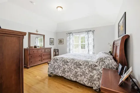 125 Brody Lane Hudson NH 03051