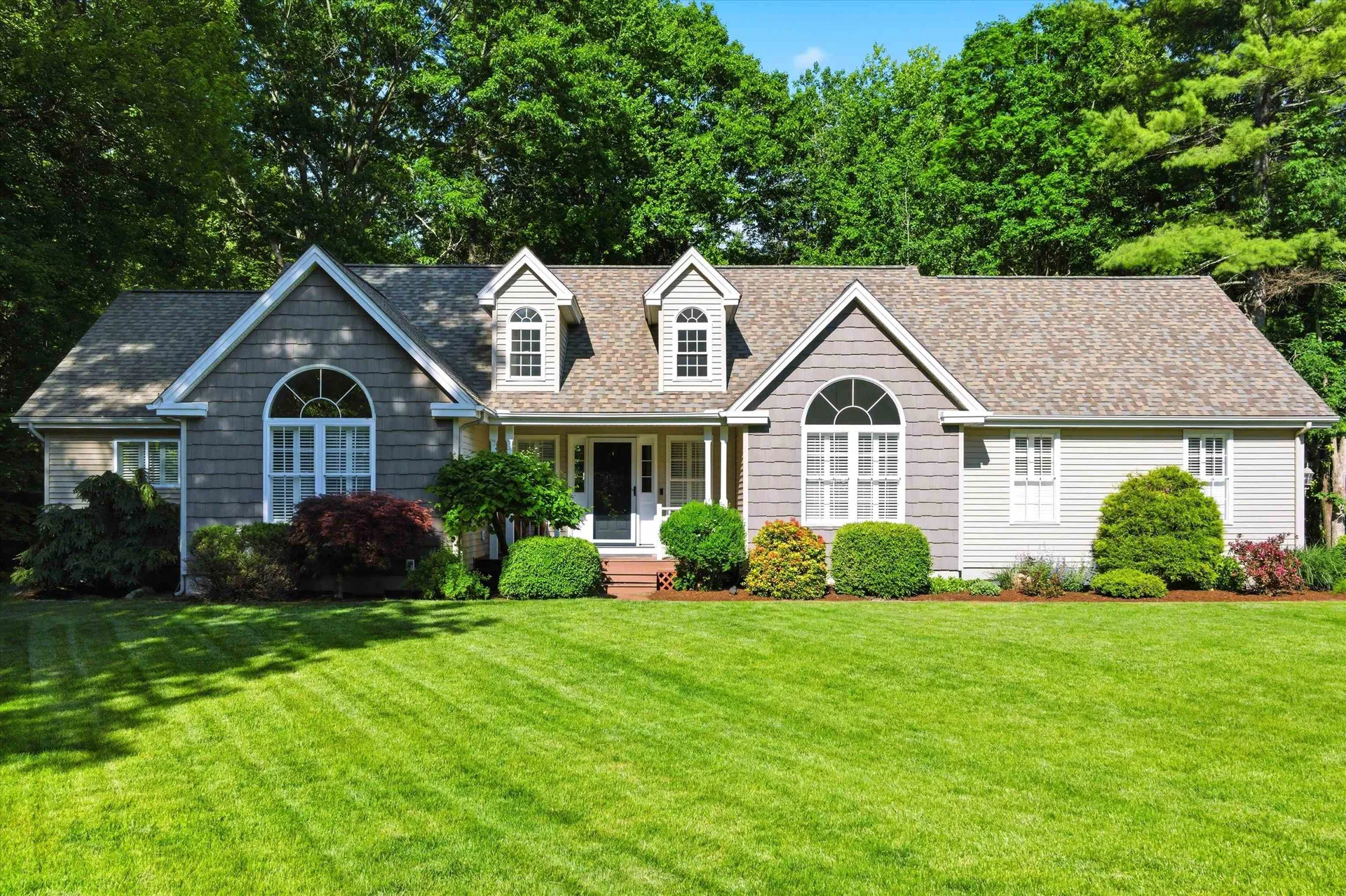 9 Danforth Drive Bedford NH 03110