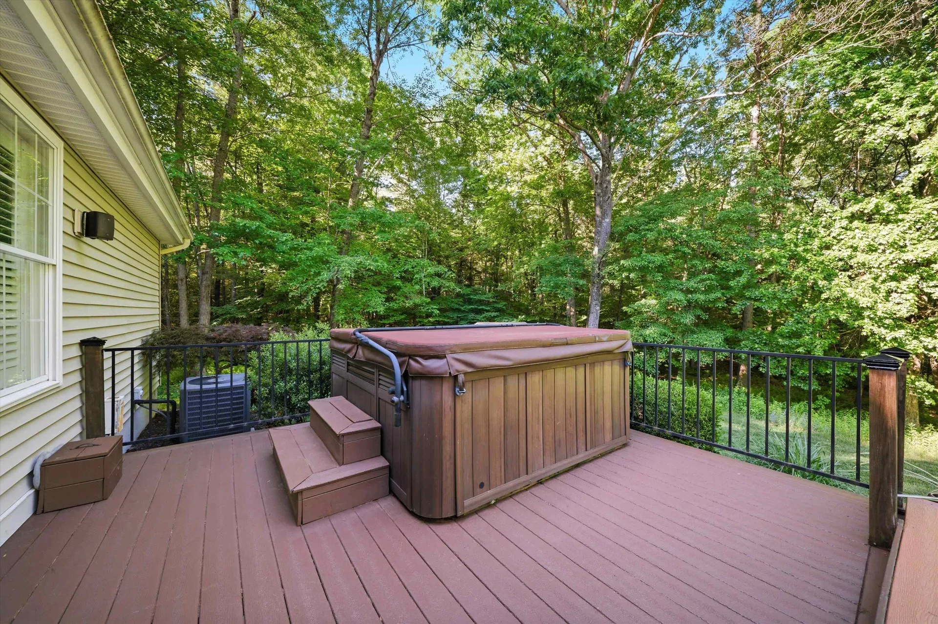 9 Danforth Drive Bedford NH 03110