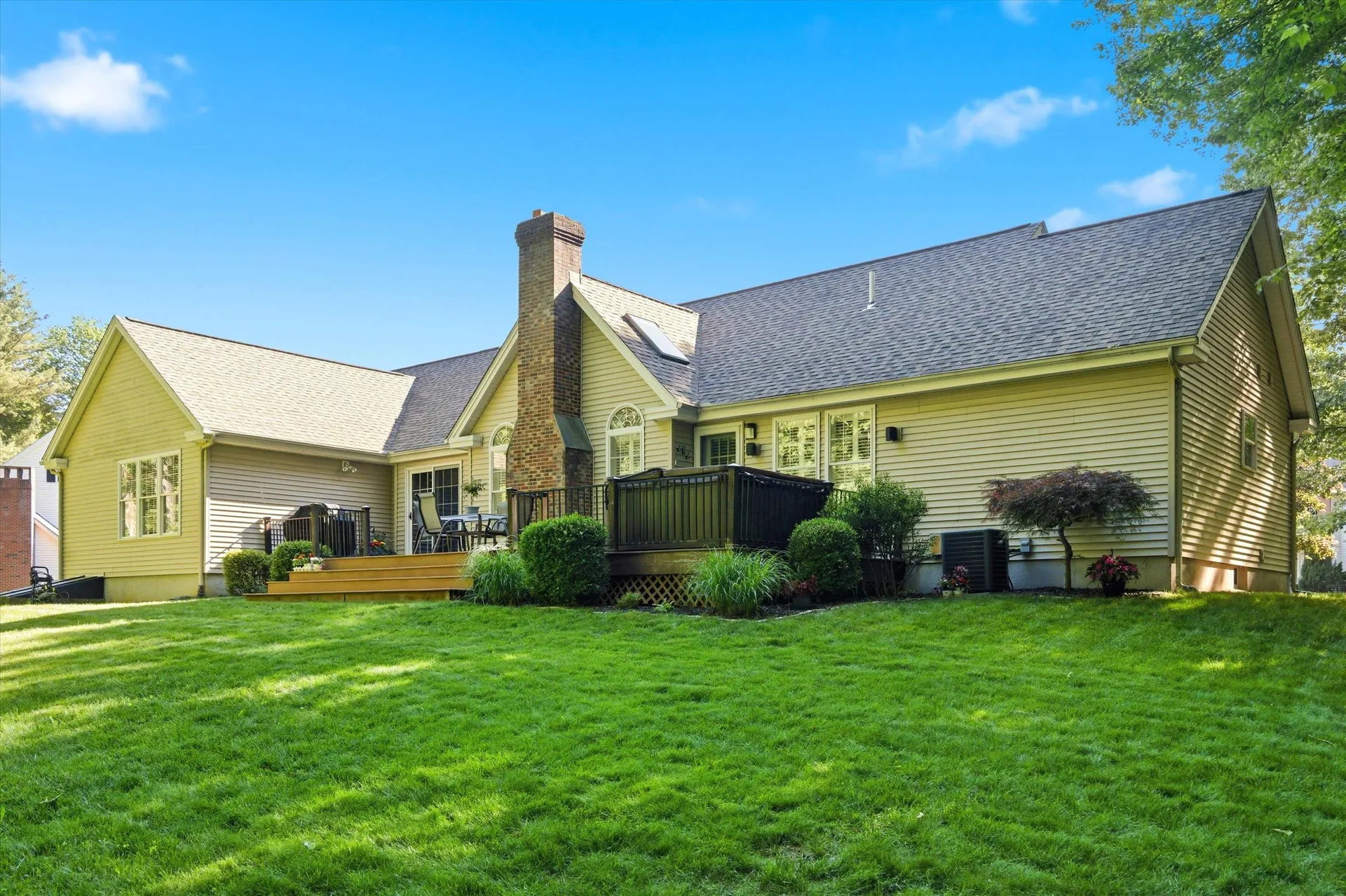 9 Danforth Drive Bedford NH 03110