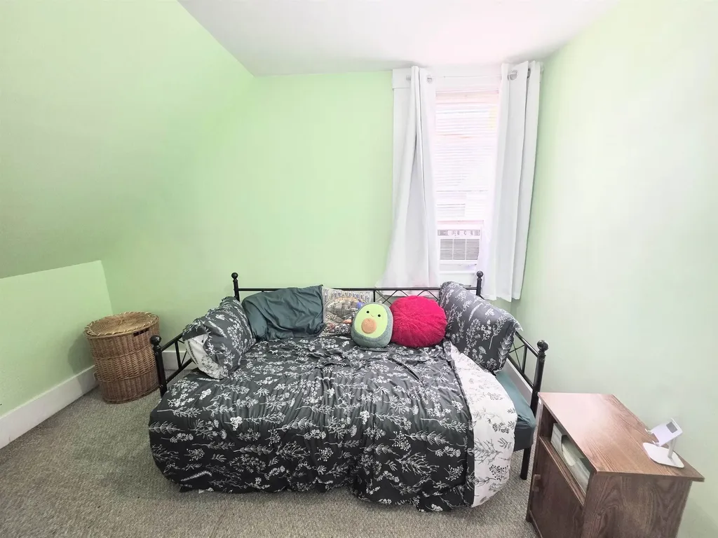 28 Mill Street Belmont NH 03220