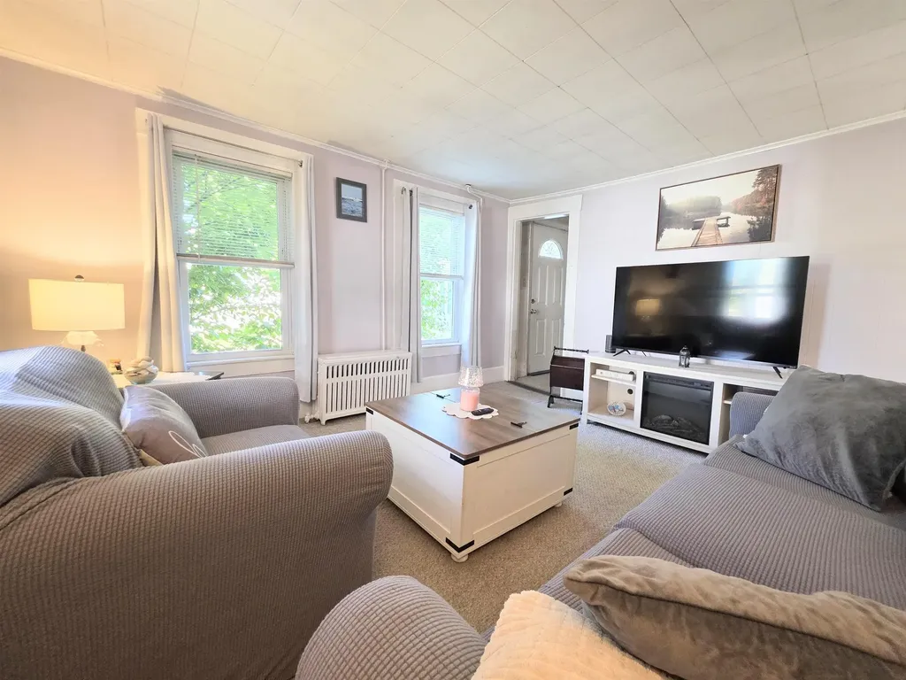 28 Mill Street Belmont NH 03220