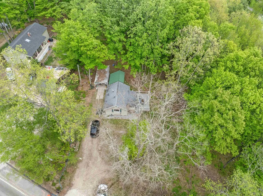102 Highland Street Plymouth NH 03264