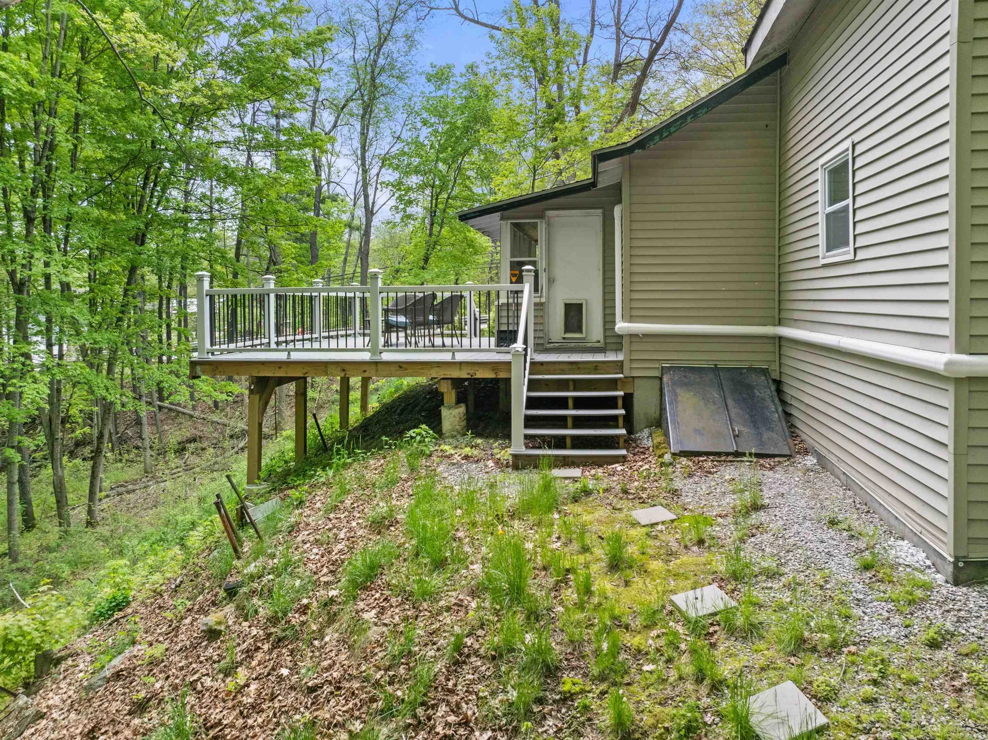 102 Highland Street Plymouth NH 03264