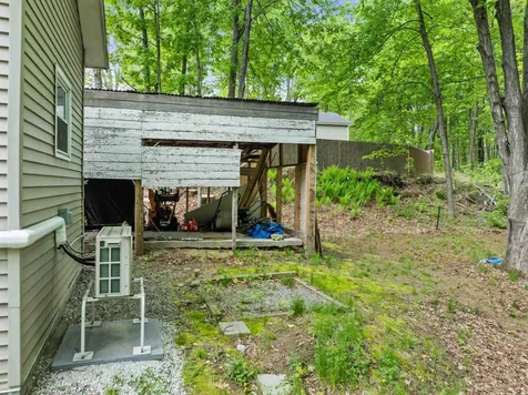 102 Highland Street Plymouth NH 03264