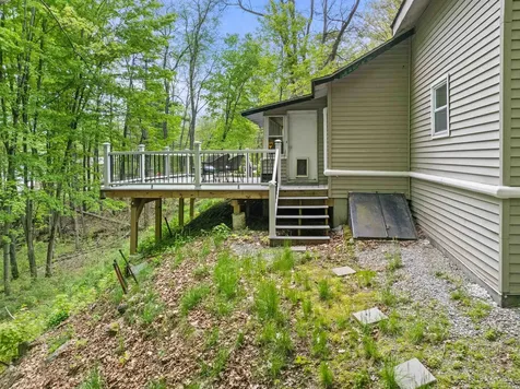 102 Highland Street Plymouth NH 03264
