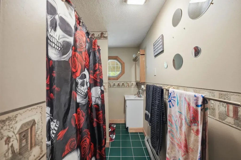 219 Longmoore Drive Ryegate VT 05042