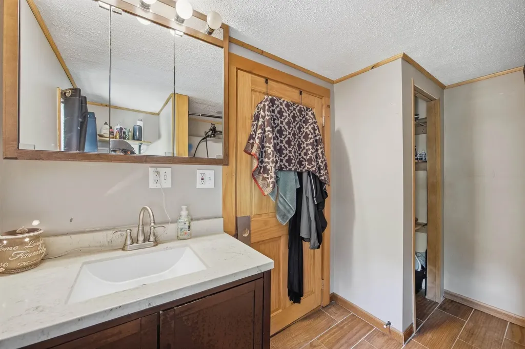 219 Longmoore Drive Ryegate VT 05042