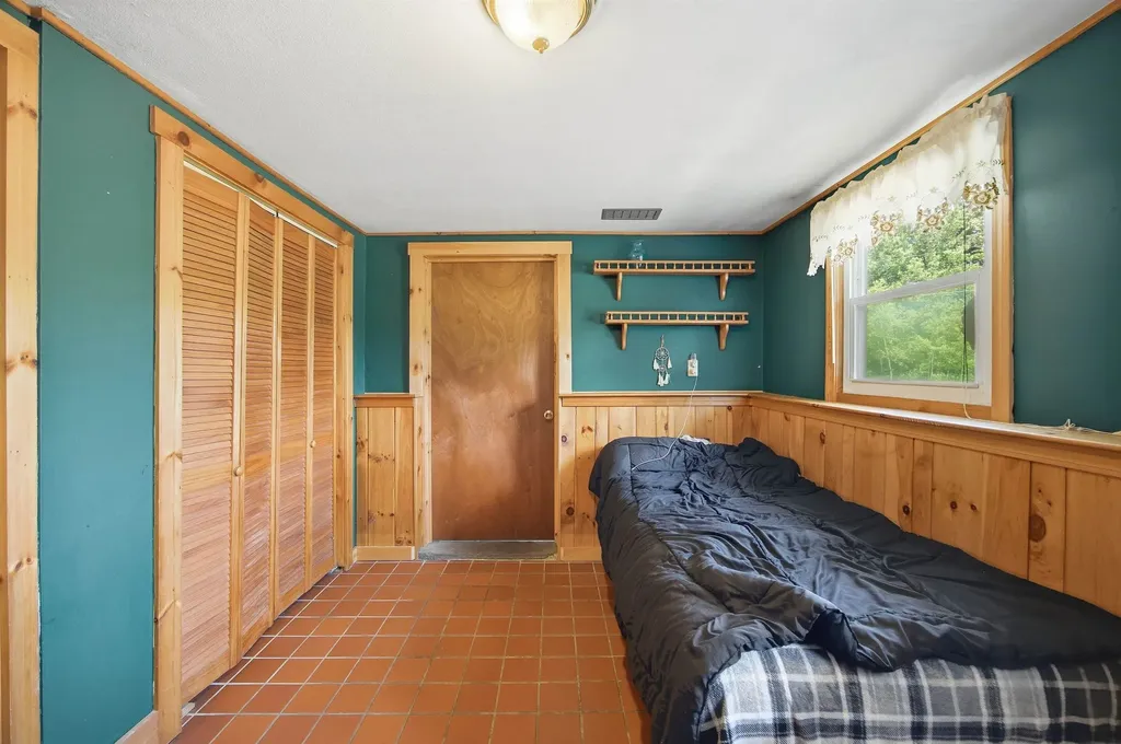 219 Longmoore Drive Ryegate VT 05042