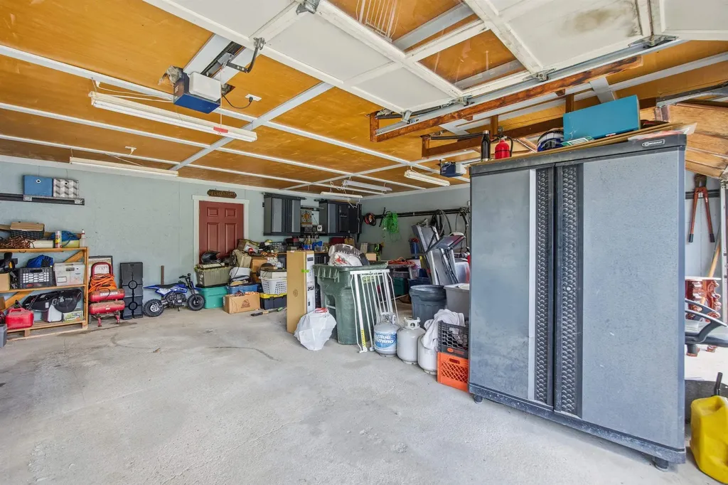 219 Longmoore Drive Ryegate VT 05042