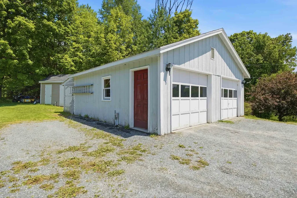 219 Longmoore Drive Ryegate VT 05042